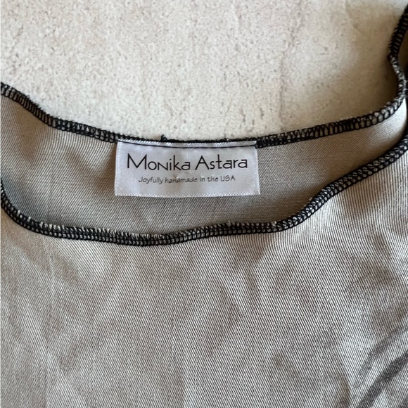 Monika Astara Dale Top Tunic Hand Painted African Inspired Design - Picture 9 of 9